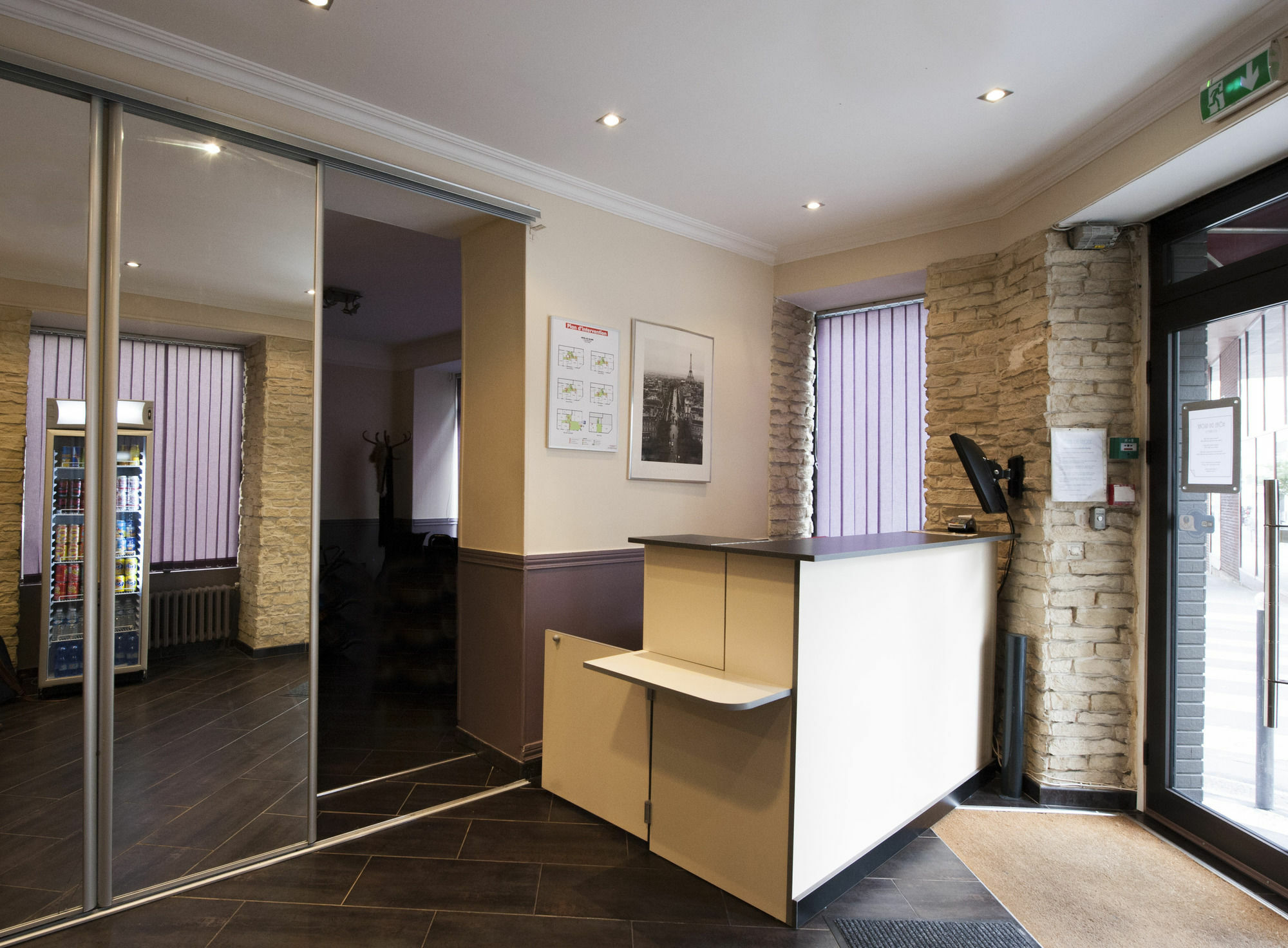 Hotel Du Globe 18 Paris Ngoại thất bức ảnh